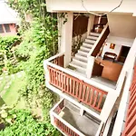 Agos Boracay Rooms + Beds