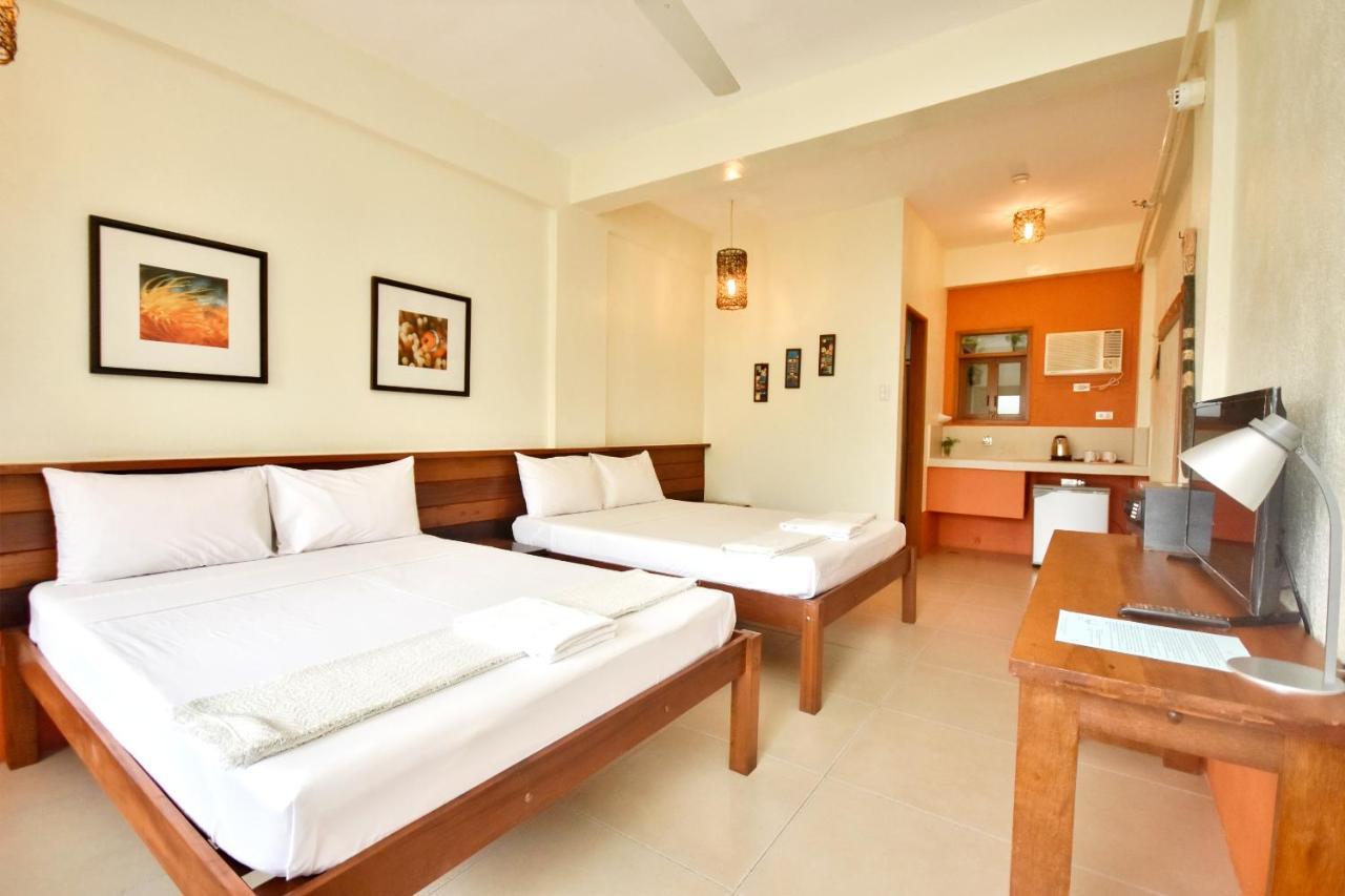 Hotel Agos Boracay + Beds