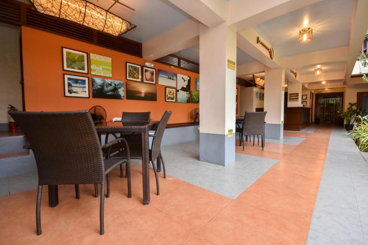 Agos Boracay + Beds 3* Balabag (Boracay)