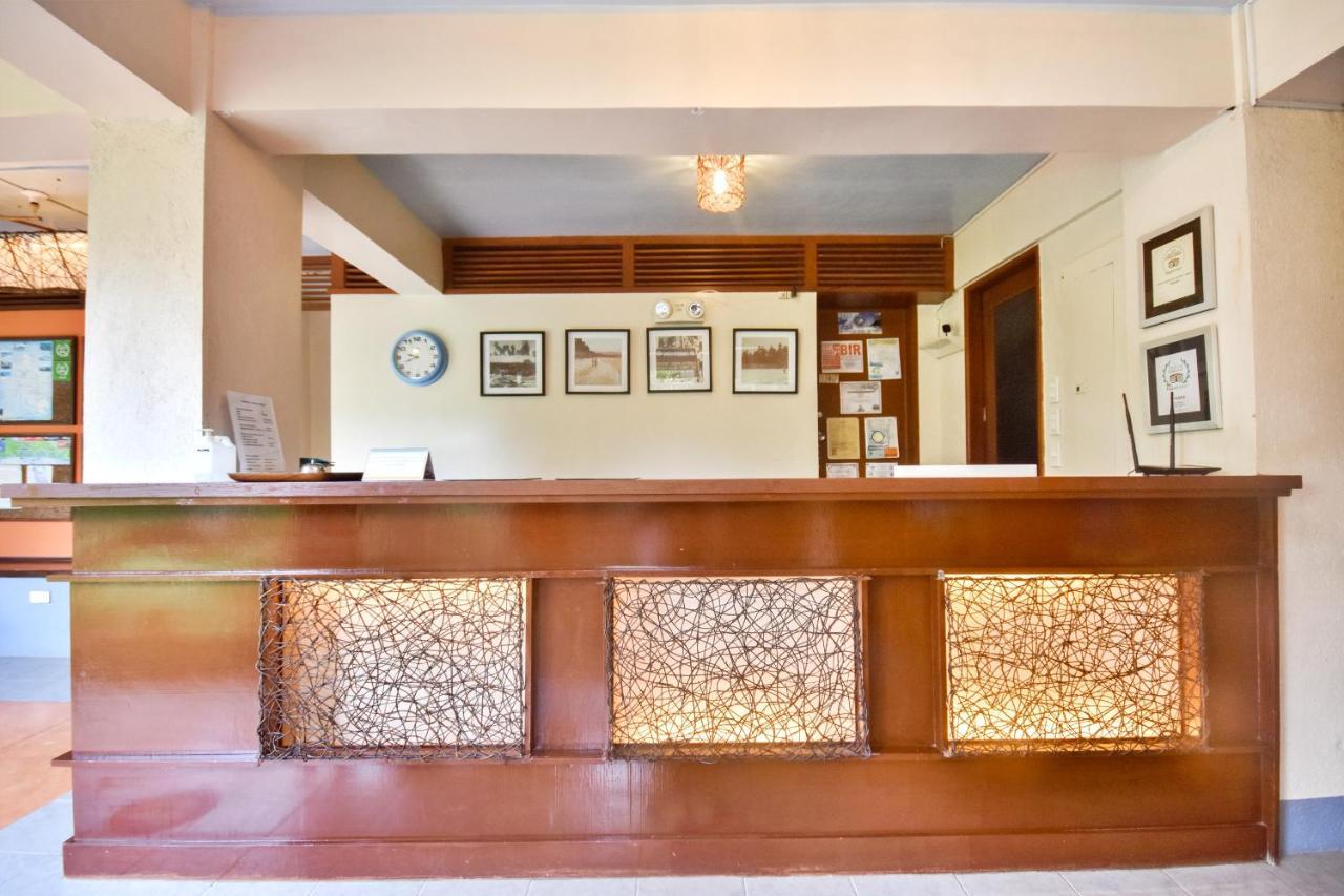 Agos Boracay + Beds 3*