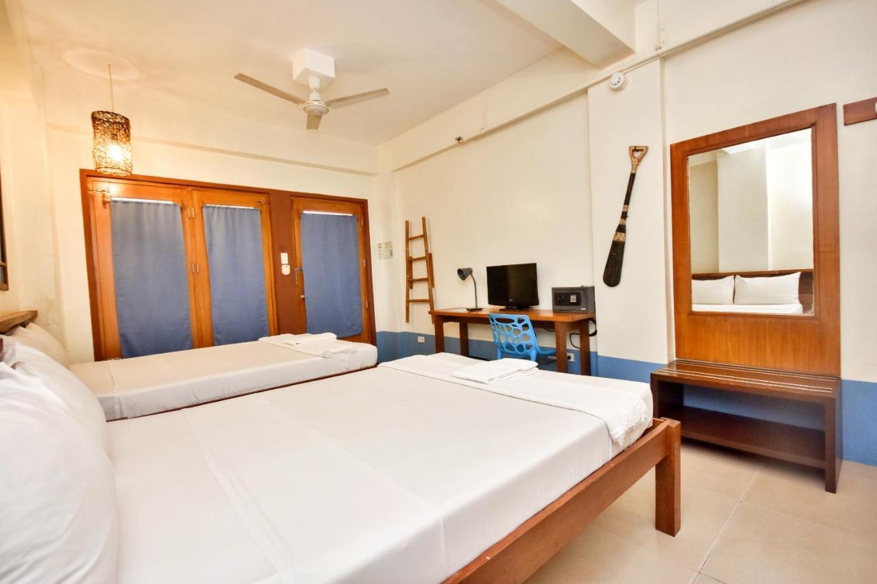 Hotel Agos Boracay + Beds