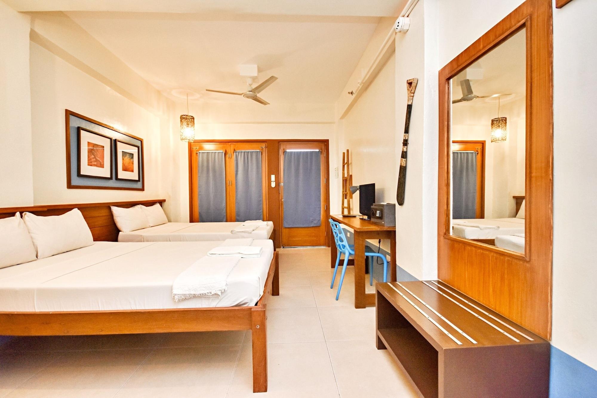 Hotel Agos Boracay + Beds