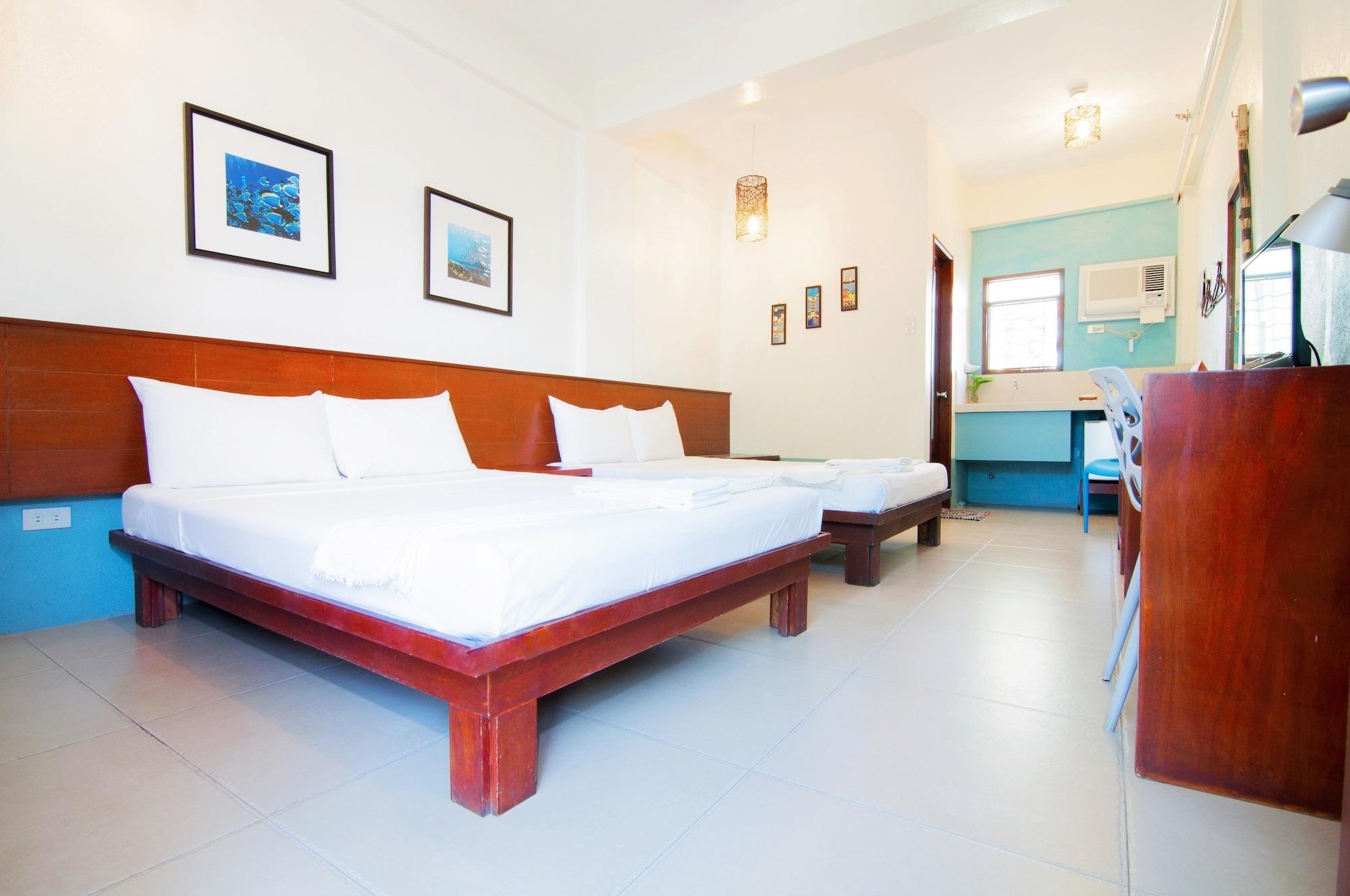 Hotel Agos Boracay + Beds
