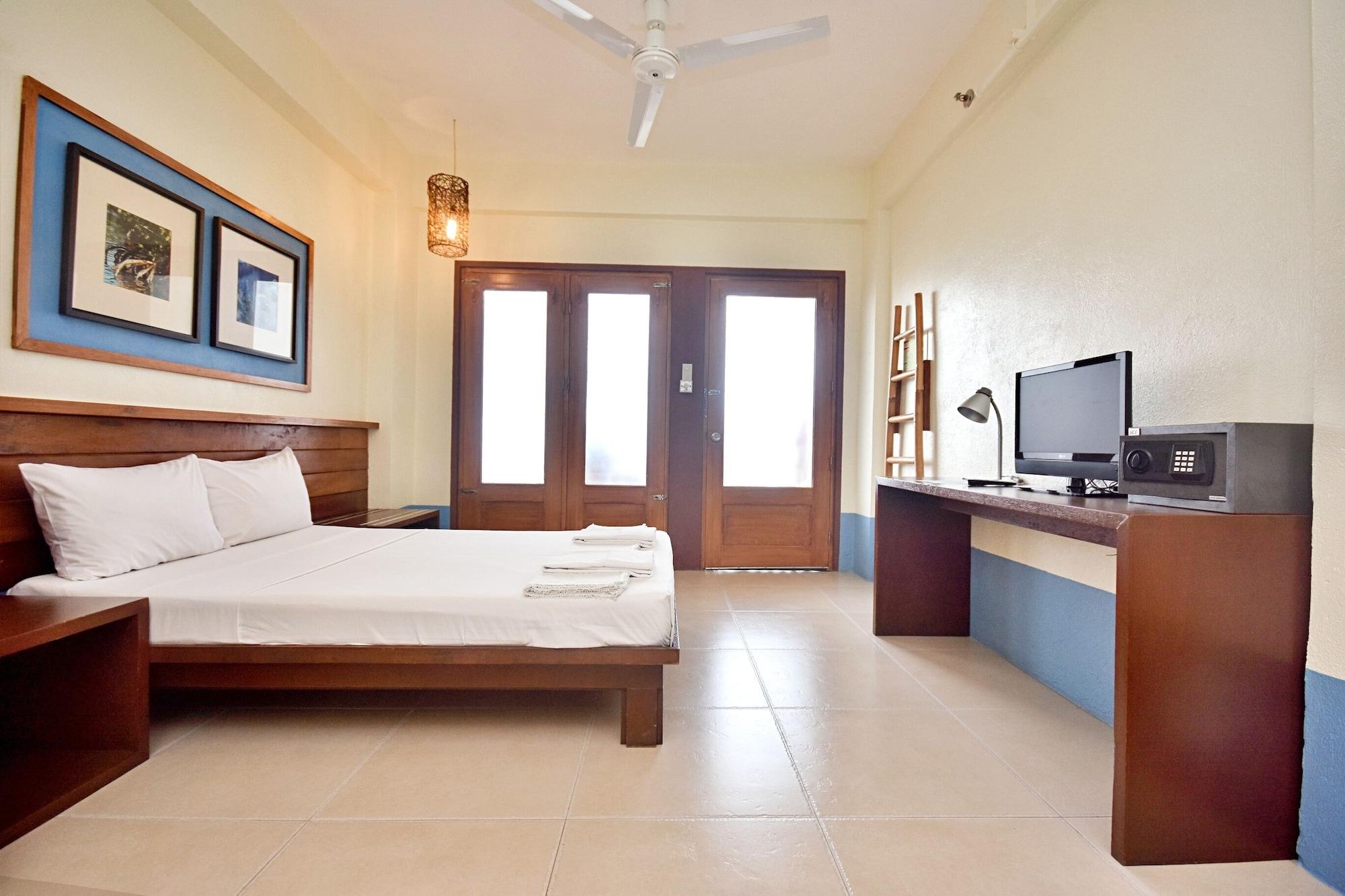 Agos Boracay + Beds Balabag (Boracay)
