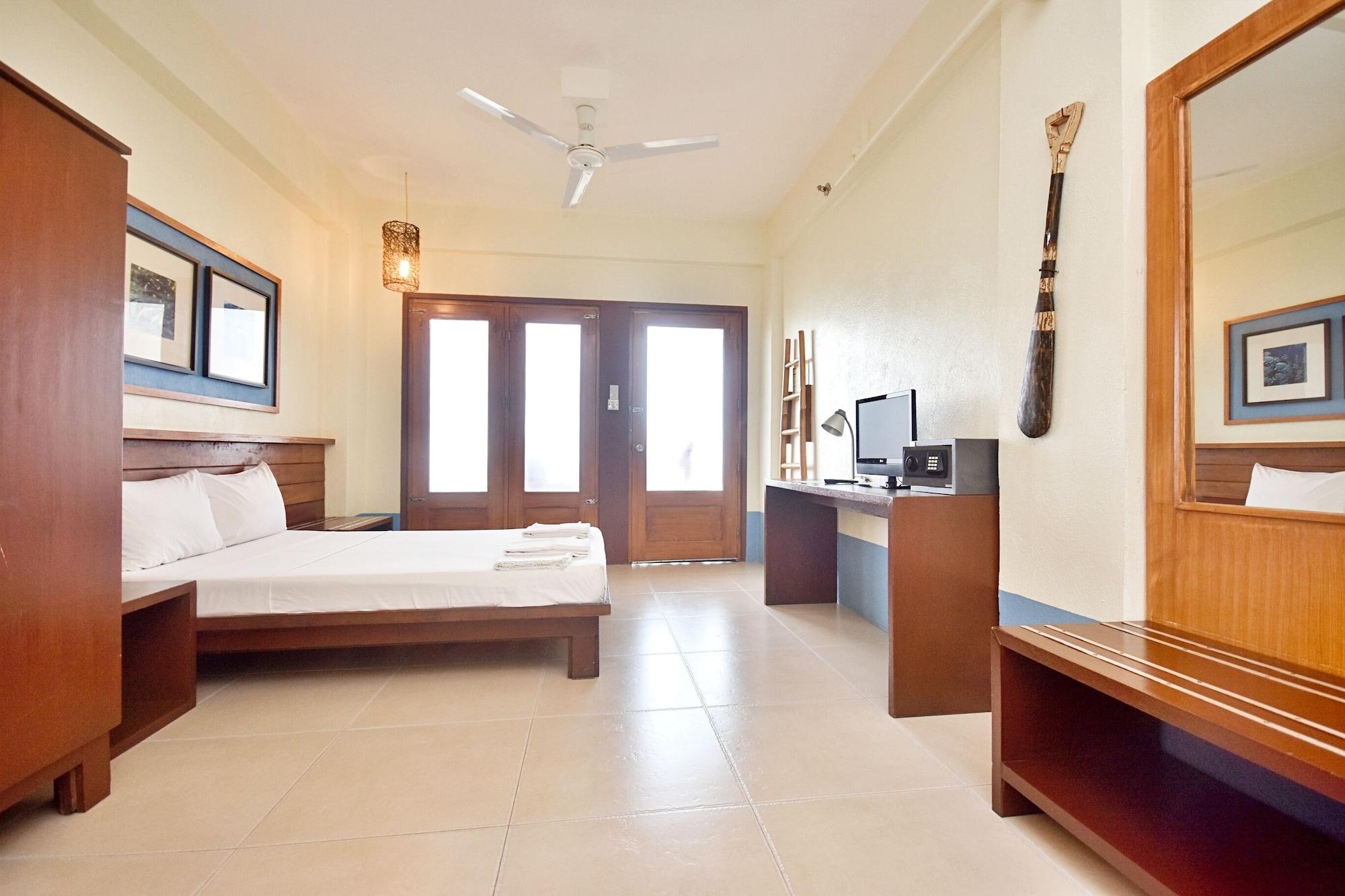 Agos Boracay + Beds 3*