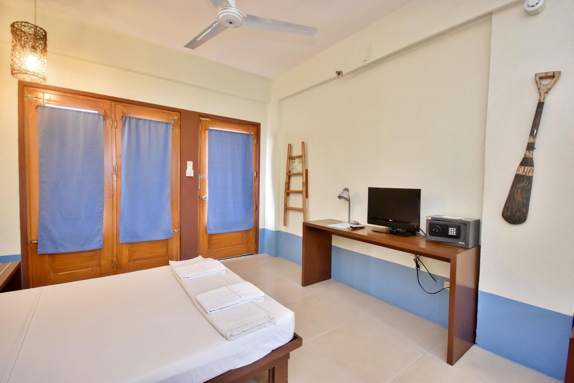 Agos Boracay + Beds Balabag (Boracay)