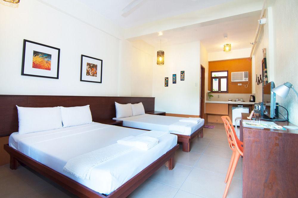 Hotel Agos Boracay + Beds